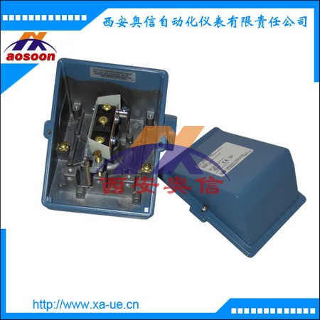 J400-S126B美国UE压力开关真空不锈钢压力开关 