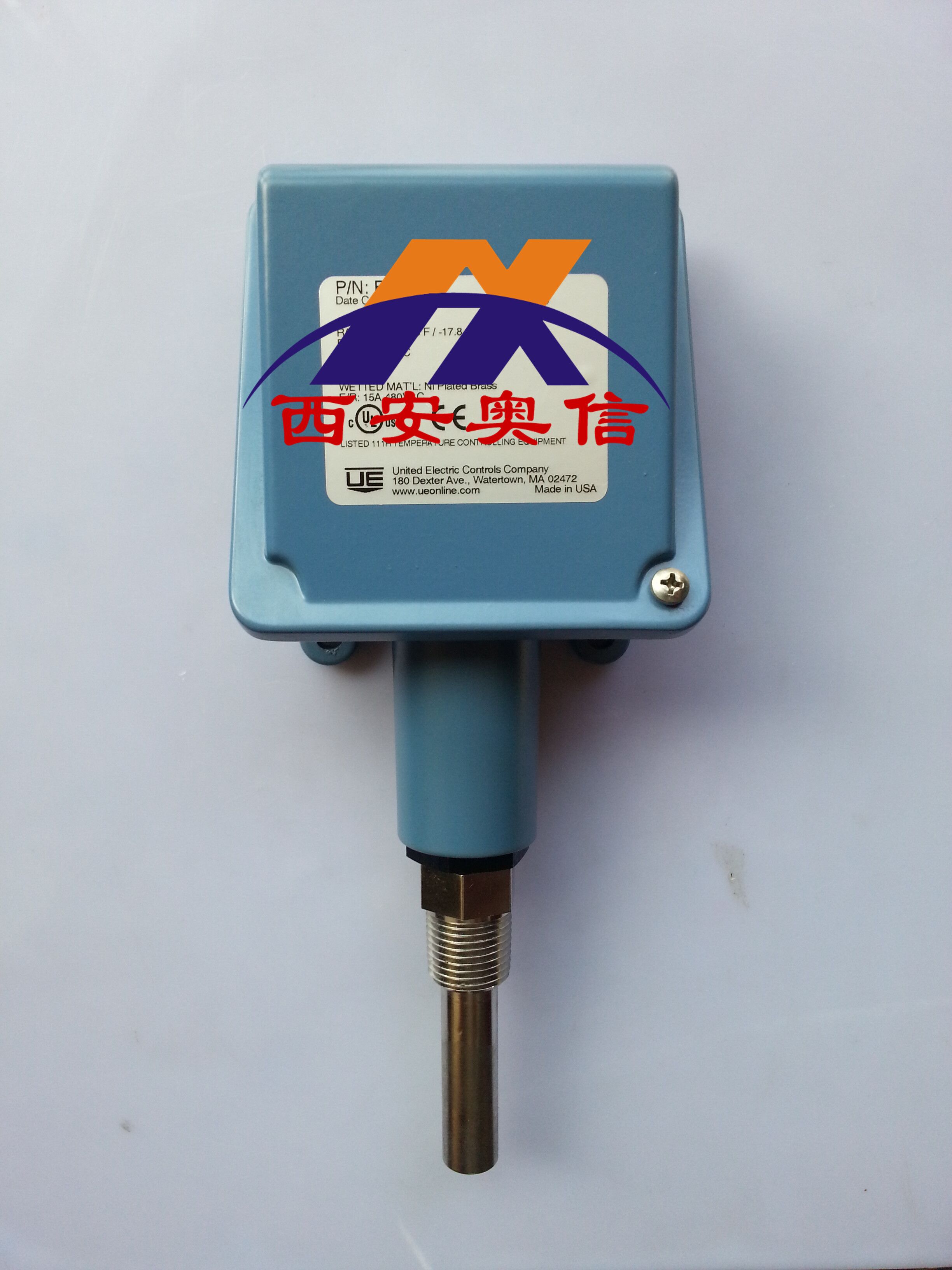 B117-121美国UE 直插式机械温度开关商